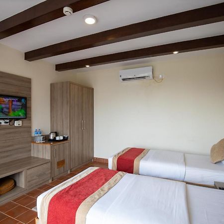 Gateway Himalaya Resort Ghanpokhara Luaran gambar